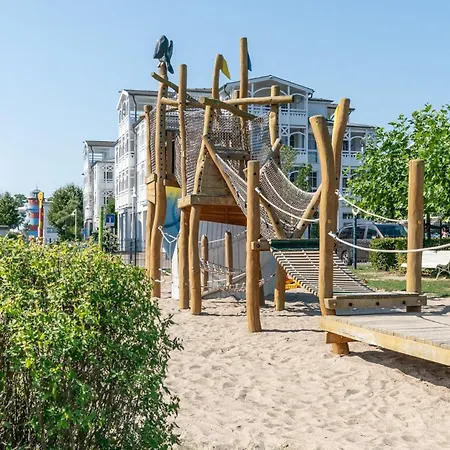 345, Seepark