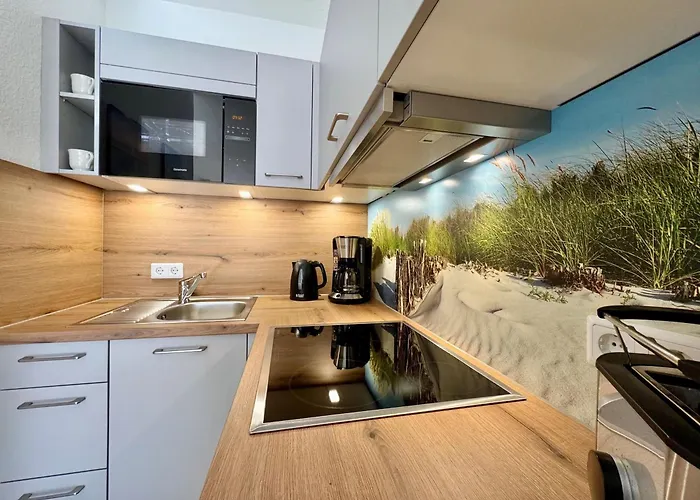 Apartment 345, Seepark *