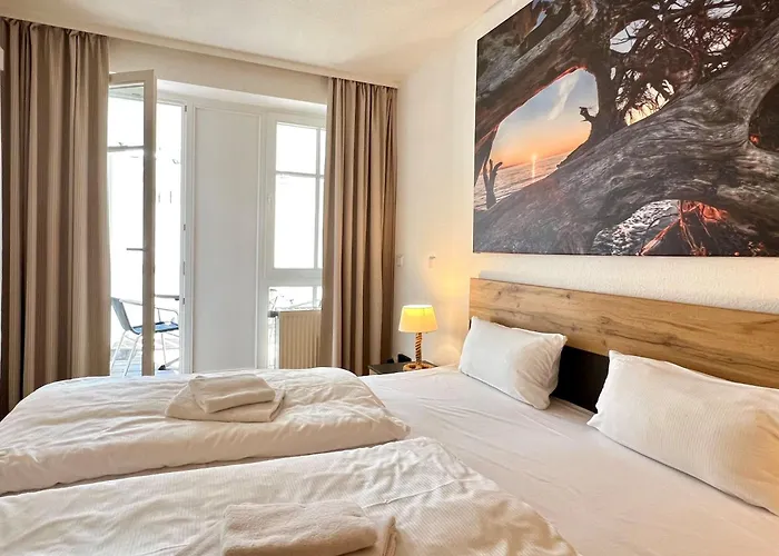 Apartment 345, Seepark